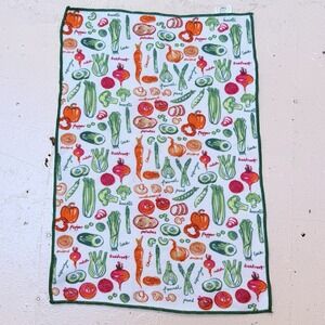 Laura Ashley Microfiber Kitchen Towel Vegetable Carrots Pepper Broccoli Celery